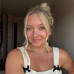 Meet your Posher, Loren